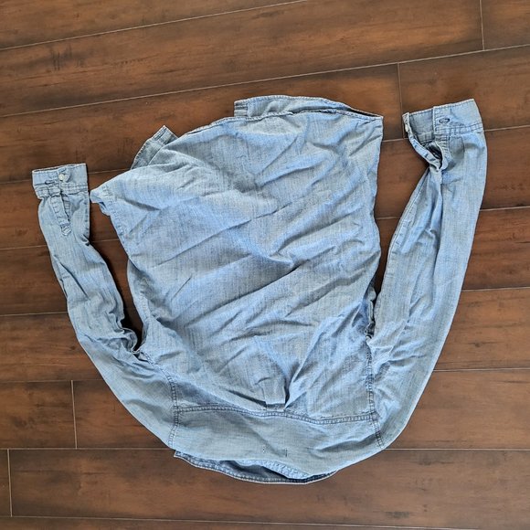 Old Navy Denim button up XSmall - Picture 6 of 6